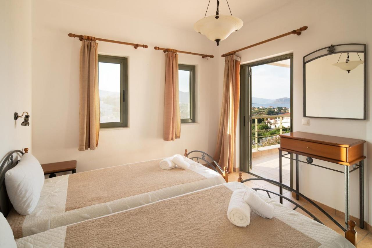 Villa Luisa Exclusive Residences Монемвасія Екстер'єр фото